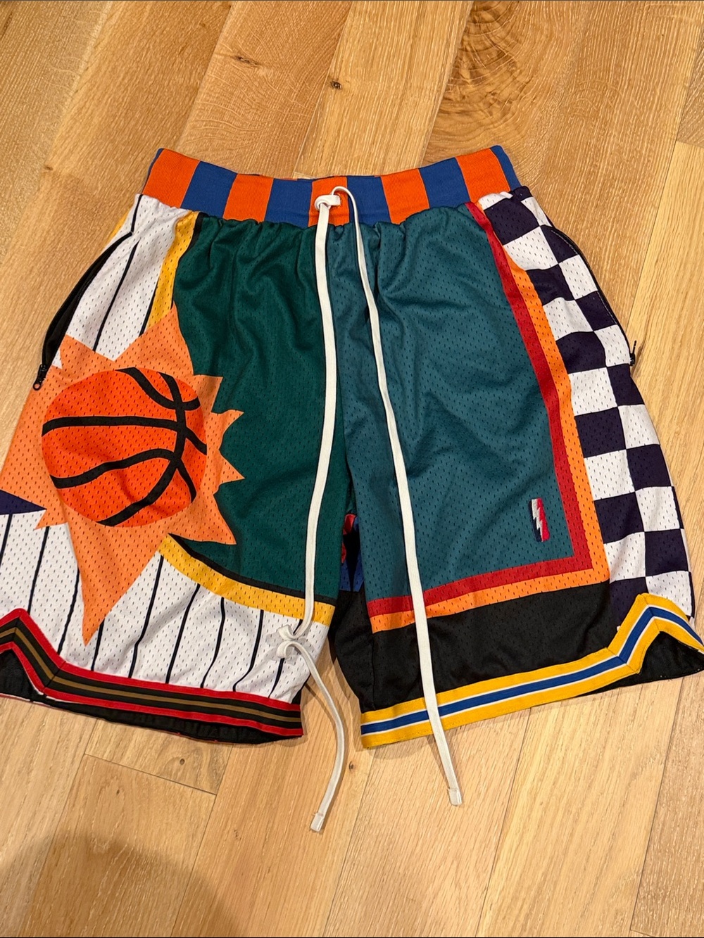 Collect + select who cares men’s XL basketball shorts zipper pockets